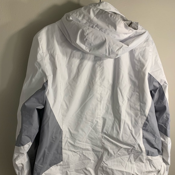 Winter jacket! - Picture 2 of 2